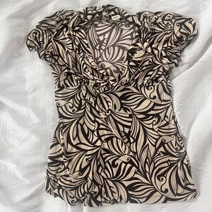 Chic Black and Beige Leaf Print Blouse